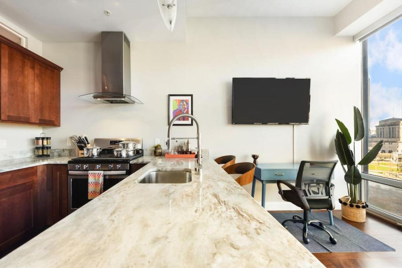Hostwise Stays - The Washington At Chatham - Free Parking, Private Gym, Skyline Views! Pittsburgh Eksteriør bilde